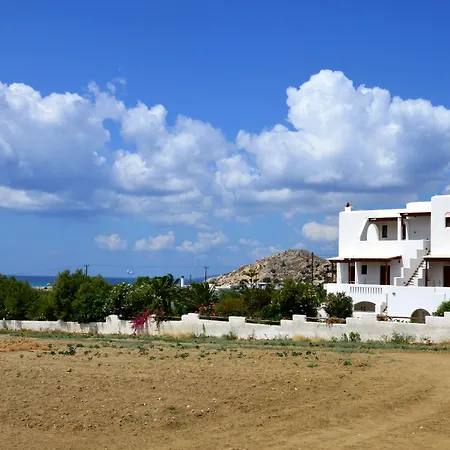 Zanneta & 3* Mikri Vigla