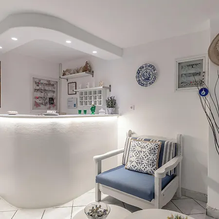 Aparthotel Zanneta & 4*