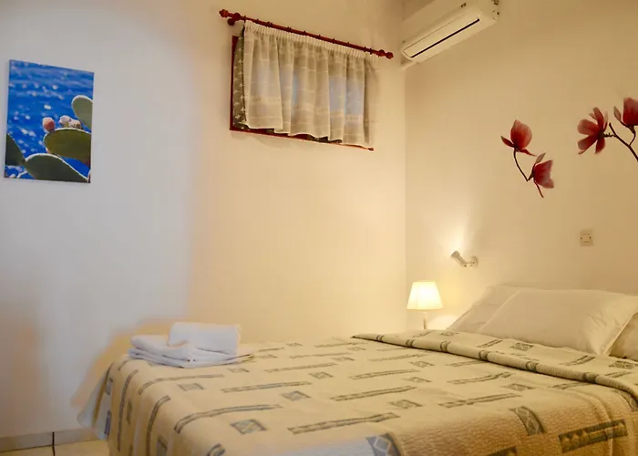 Zanneta & 4* Μικρή Βίγλα